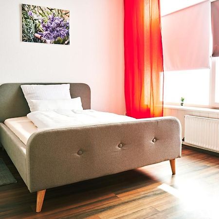 Pension & Monteurwohnungen Burglesum BRE Esterno foto